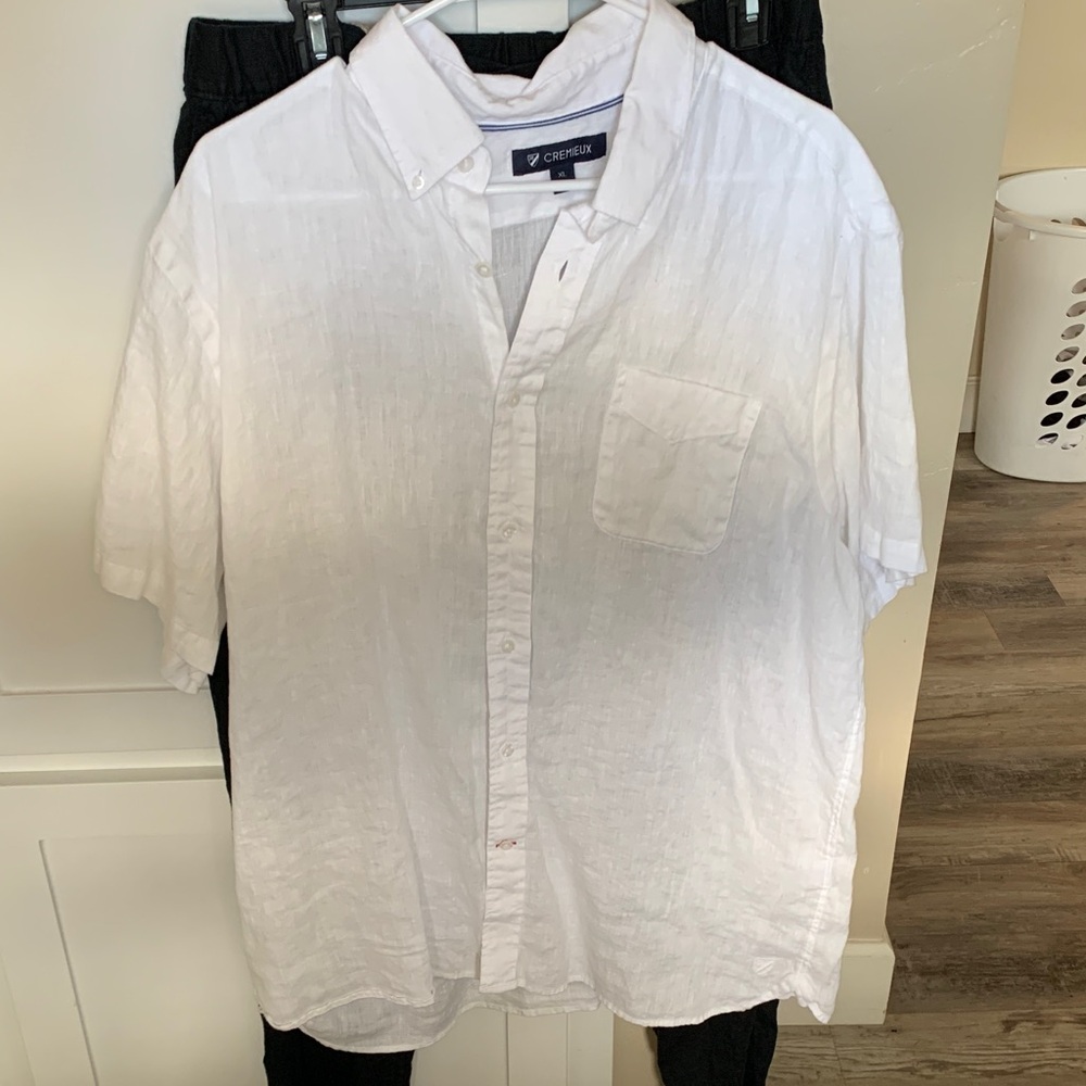 Cherokee Men's Casual White Button Down Shirt